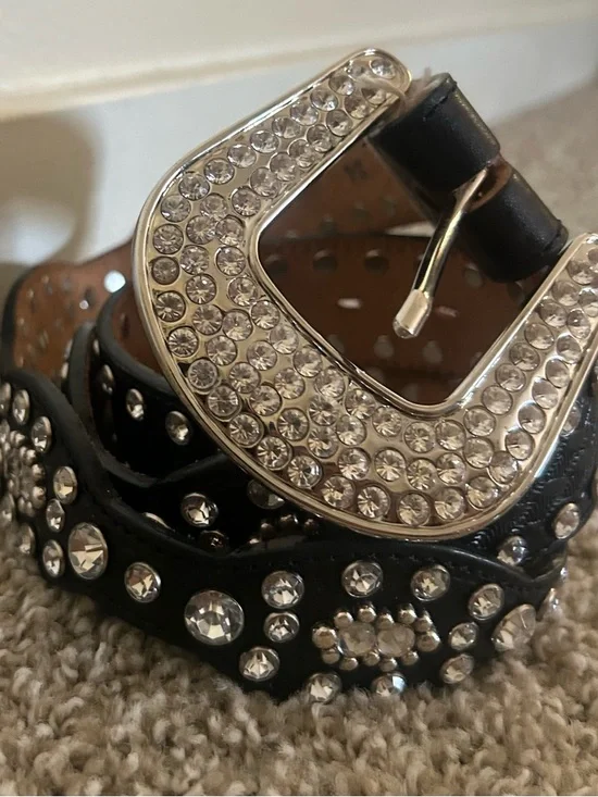 Tony Lama vintage Rhinestone Embellished leather belt - Picture 2 of 5